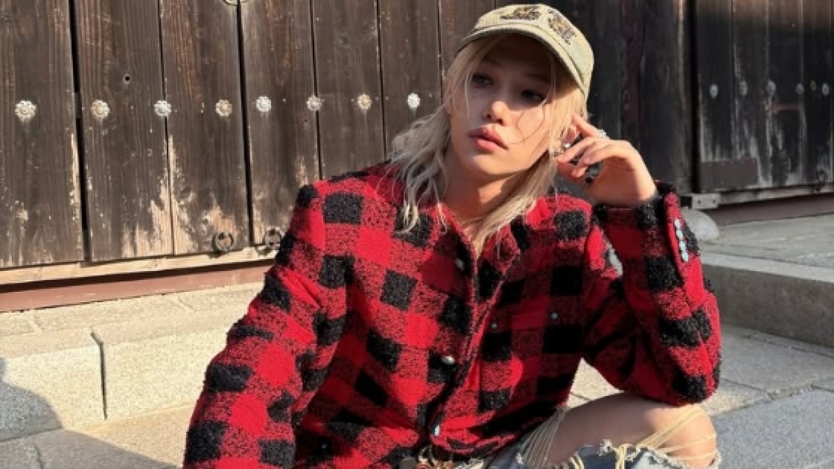 Alami Kecelakaan Mobil, Agensi Beberkan Kondisi Felix Stray Kids
