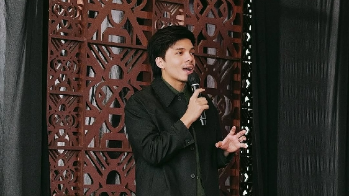Unggah Video Nonton Timnas Indonesia, Atta Halilintar Disebut Mirip Ole Romeny