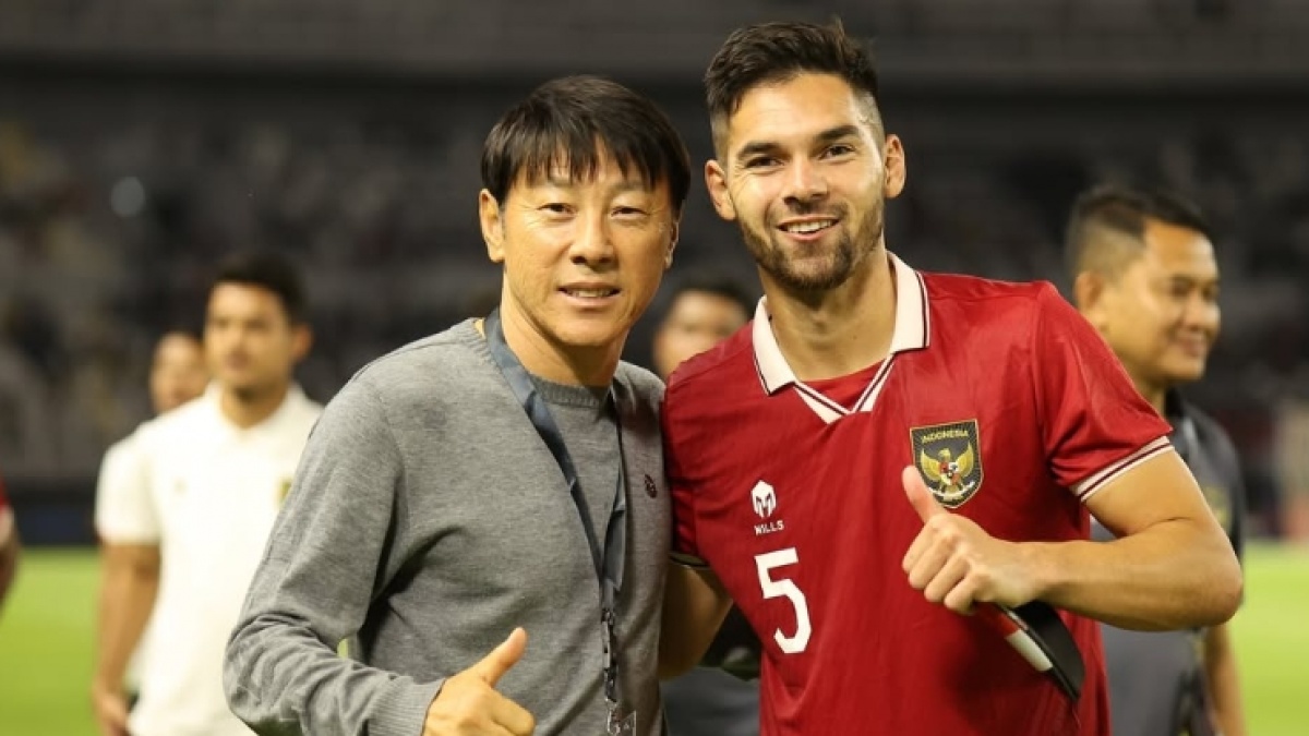 Sandy Walsh dan Shayne Pattynama Jadi Satu Tim, Klub Masih Bungkam Info Bocor di Situs Liga