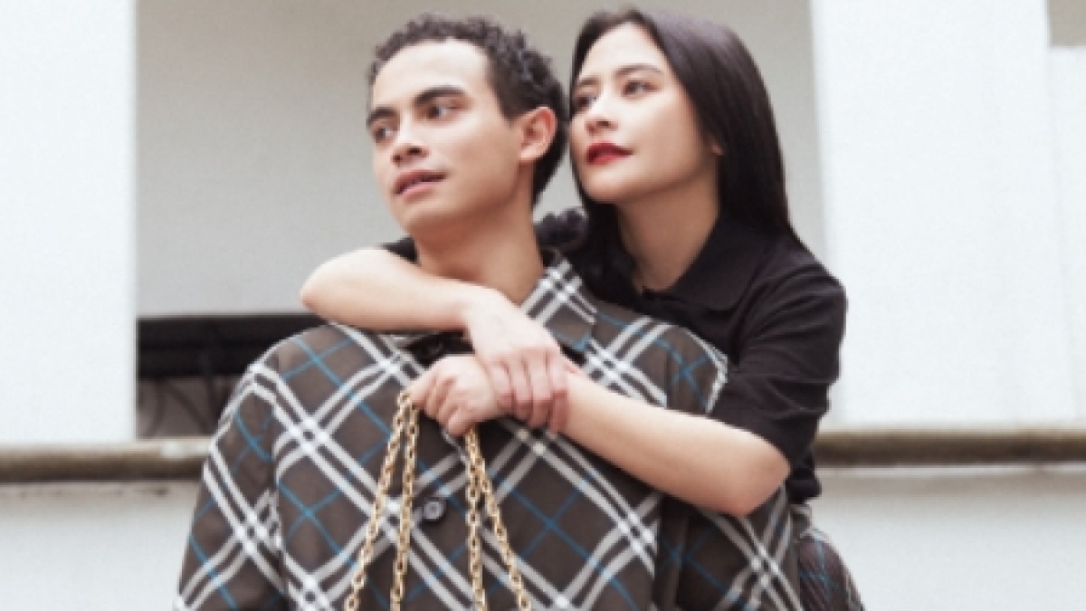 8 Gaya Pacaran Prilly Latuconsina dan Omara Esteghlal, Mancing Sampai Backpackeran ke Luar Negeri