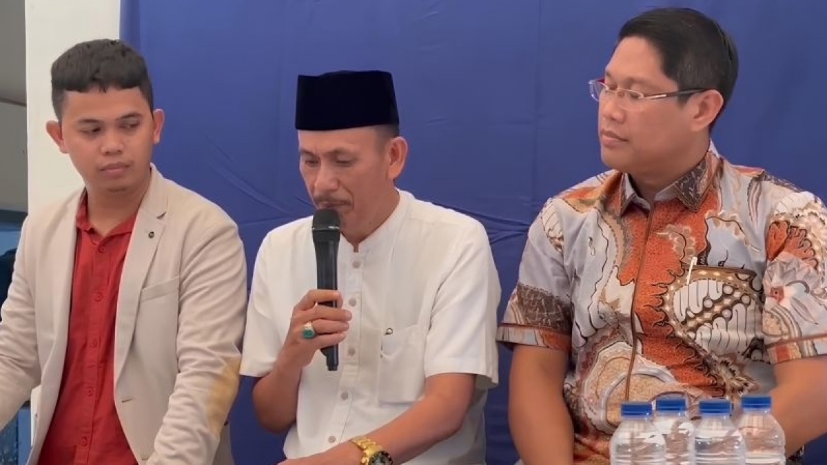 Akhirnya, Kades Kohod Muncul Tapi Klaim Jadi Korban Kasus SHGB Pagar Laut