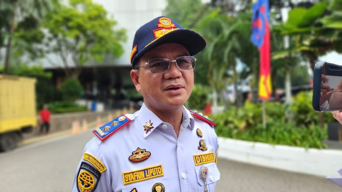Solusi Macet TB Simatupang Buntu? Trotoar Batal Dipangkas, Warga Diminta Cari Jalan Lain!