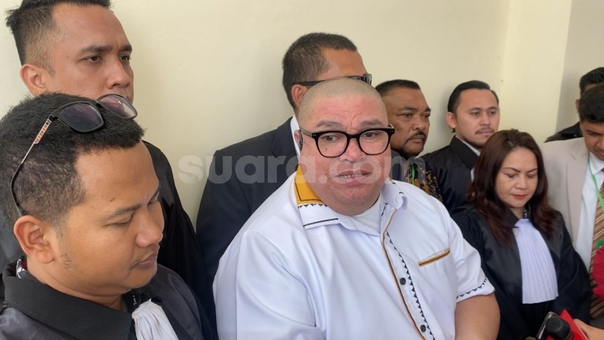 Razman Desak Polisi Periksa Reza Gladys, Dalami Motif Transfer Rp4 Miliar