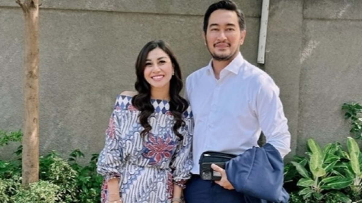 Foto Bareng Nisya Ahmad, Jeje Govinda Diingatkan: Ipar Adalah Maut