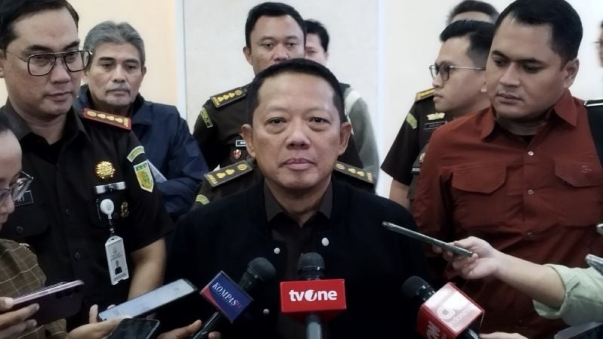 Jejak Karier Febrie Adriansyah, Dari Jaksa di Jambi Hingga Jadi Jampidsus yang Dijaga Ketat TNI