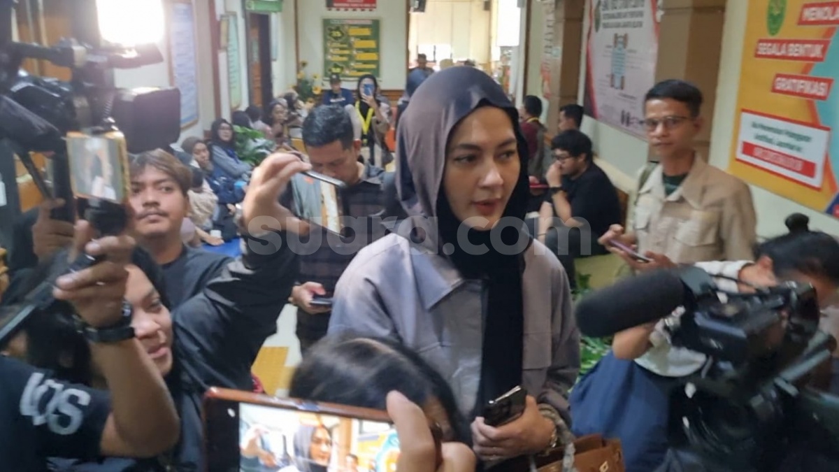 Disalahkan Gara-Gara Berduaan dengan Nico Surya di Kamar Buat Curhat, Paula Verhoeven Bela Diri