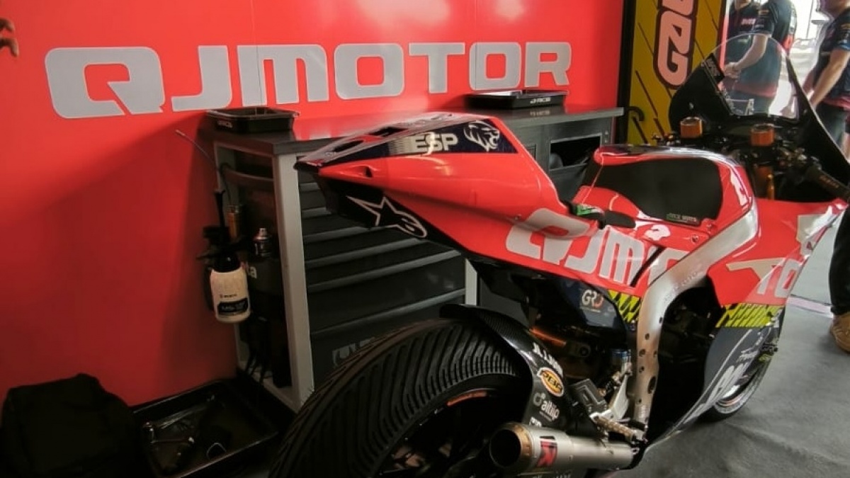 QJMotor Akan Transfer Teknologi Canggih Moto2 ke Motor-motor Produksi Massal