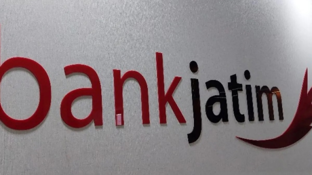 DPO Kasus Kredit Fiktif Bank Jatim Ditangkap Bareng Suami