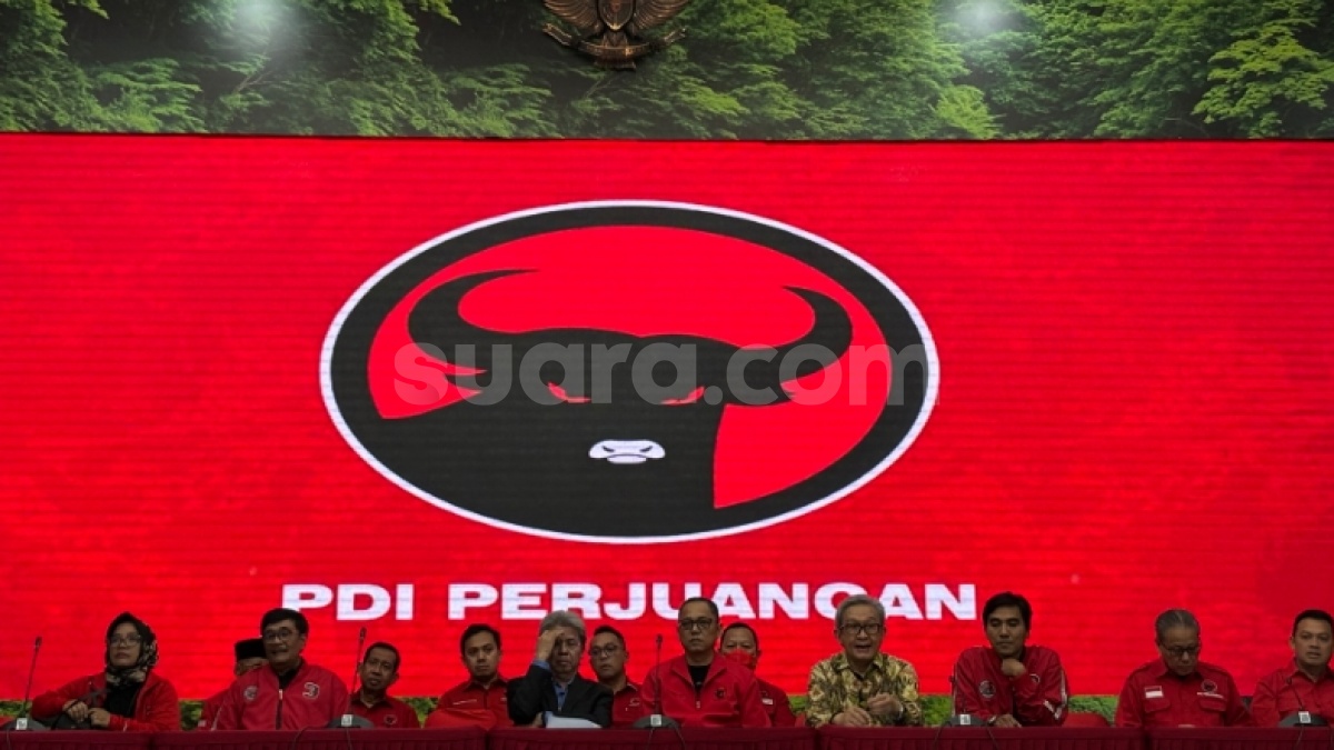 Daftar Lengkap Kuasa Hukum Hasto Hadapi KPK di Persidangan:, Todung Turun Gunung hingga Eks Pengacara Ferdy Sambo
