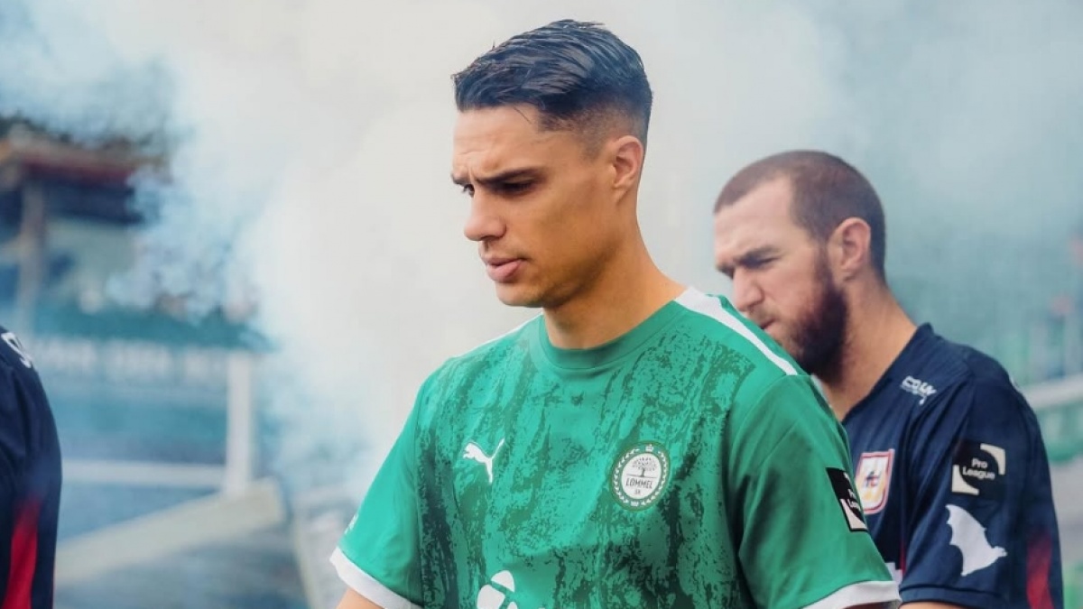 Berapa Duit yang Harus Dikeluarkan Persib Bandung untuk Datangkan Joey Pelupessy?