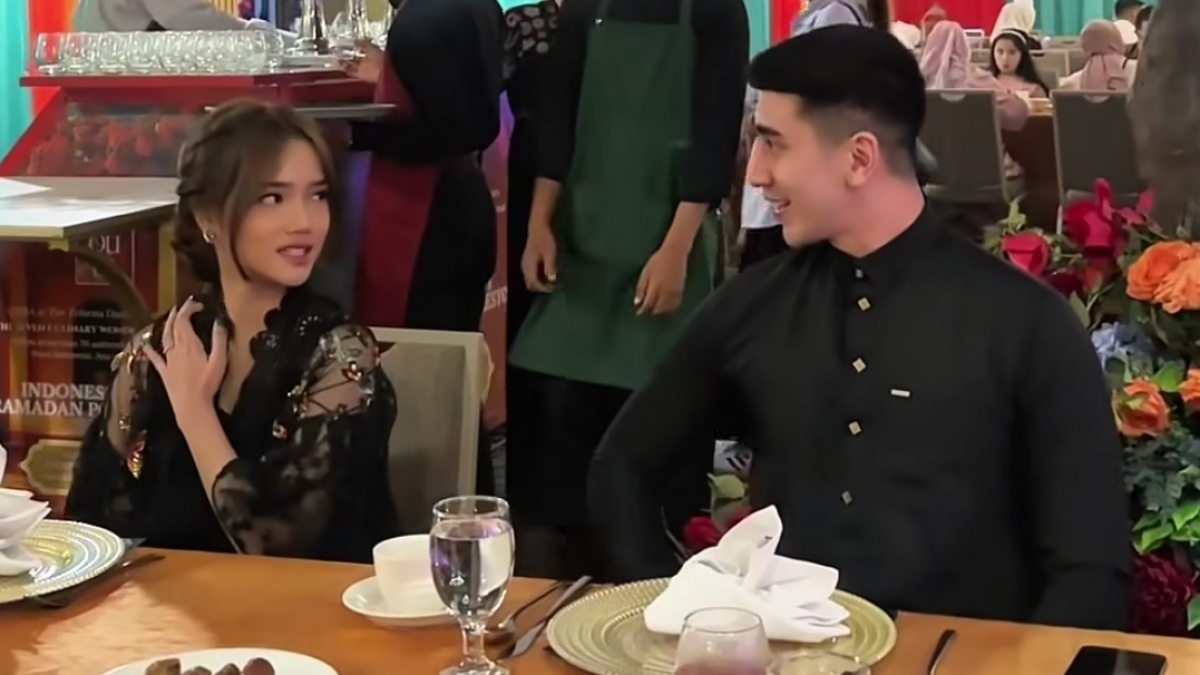 Buka Bersama Keluarga, 'Princess Treatment' Verrell Bramasta ke Fuji Banjir Pujian