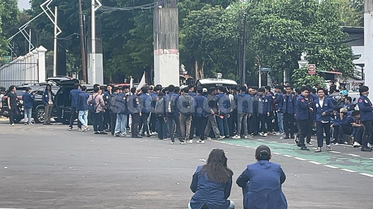 Polisi Ungkap Penyebab Demo Ricuh Mahasiswa Trisakti di Depan Balai Kota Berujung Penangkapan