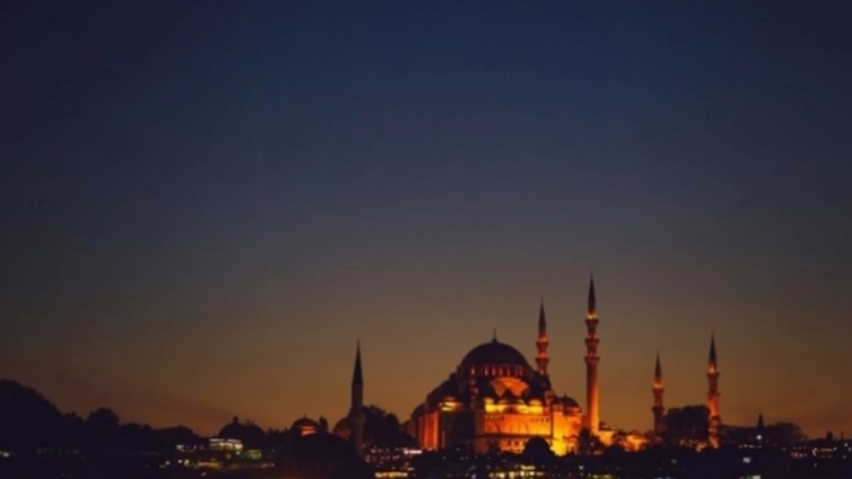 Tanda-tanda Malam Lailatul Qadar Menurut Ulama: Jangan Lewatkan Berkahnya