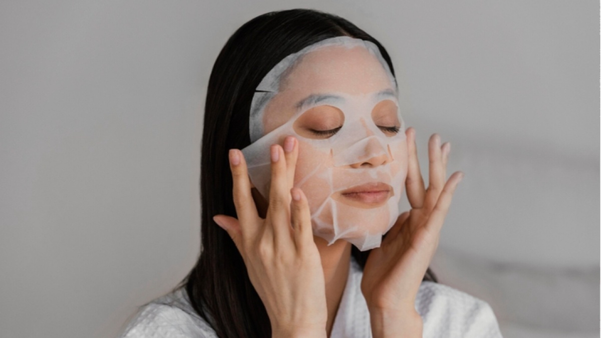 5 Rekomendasi Sheet Mask Mengandung Vitamin C, Ampuh Mencerahkan Wajah dalam Waktu Singkat