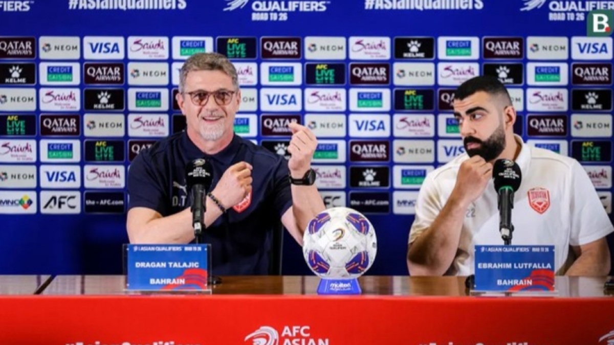Momen Pelatih Timnas Bahrain Geleng-geleng Melihat Fanatisme Suporter Timnas Indonesia