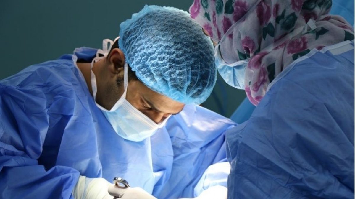 Bedah Robotik Makin Canggih dan Populer, Akankah Gantikan Peran Dokter?