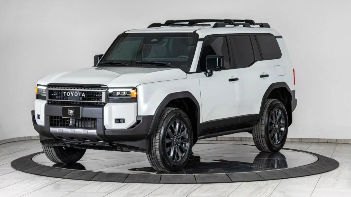 Toyota Land Cruiser 250 Punya Versi Lapis Baja, Anti Peluru Sampai Kebal Serangan Granat