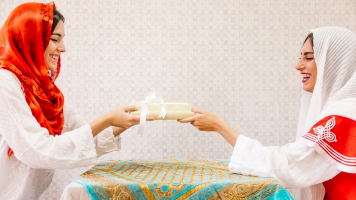 Niat Zakat Fitrah untuk Adik Perempuan, Lengkap Arab, Latin, dan Artinya