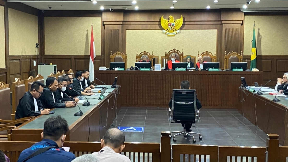 Terungkap di Sidang Hasto! Satpam Ungkap Pertemuan Rahasia dengan Harun Masiku di Masjid Cut Mutia