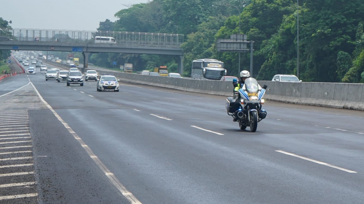 Rekayasa One Way Lokal di Jalan Tol Batang-Semarang Diberhentikan
