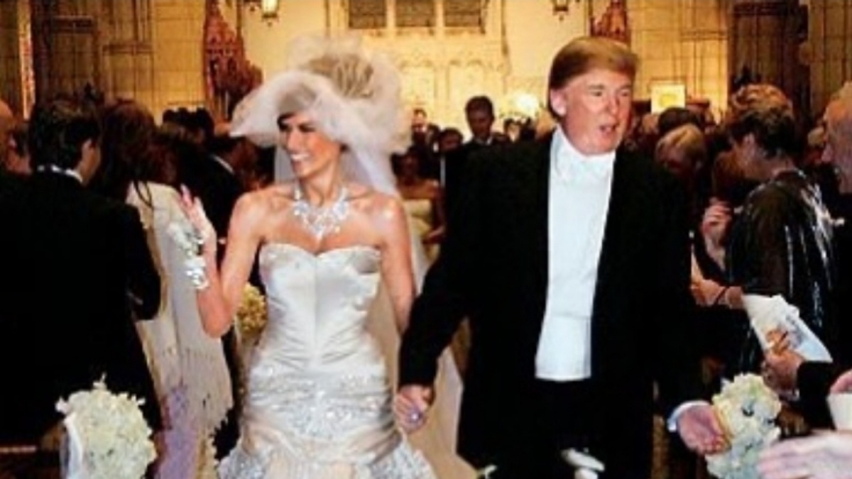 Gaun Pengantin Melania Trump Dilelang: Ikon Mode dari Pernikahan Mewahnya dengan Donald Trump