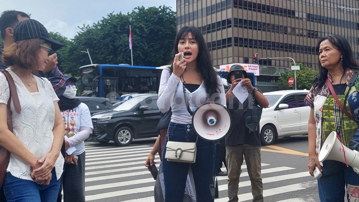 Demo Tolak UU TNI, Mahasiswi Ini Skakmat Annisa Mahesa: Diskusi Baik-baik Mau Didengar?