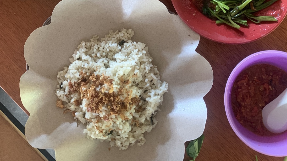 Bukan Opor Ayam, Ini 10 Kuliner Lebaran Unik Khas Tasikmalaya yang Wajib Kamu Coba