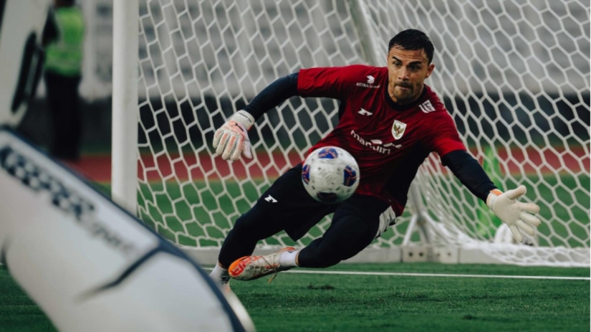 Emil Audero Geser Maarten Paes Minta Dukungan Suporter Timnas Indonesia