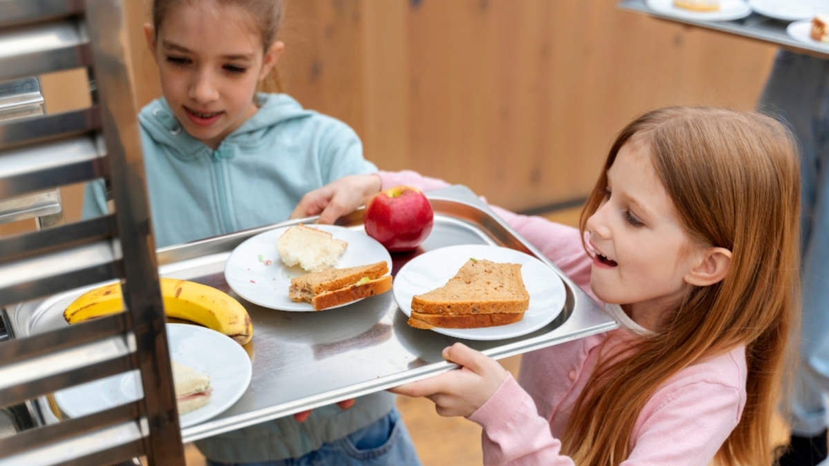 Pentingnya Makan Bergizi untuk Anak Berkebutuhan Khusus: Upaya Mewujudkan Inklusi di Sekolah