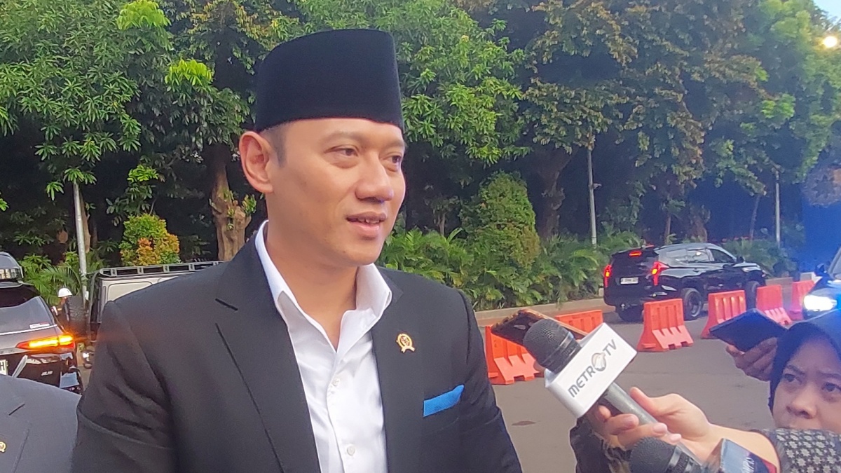 Jajaran Kabinet Merah Putih Salat Ied di Istiqlal, Ada AHY Hingga Giring