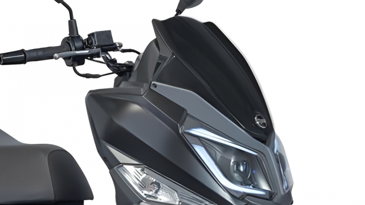Tampang Garang Ala Moge, Fitur Canggih Bak XMAX: Intip Pesona Skutik Premium Pesaing Honda PCX