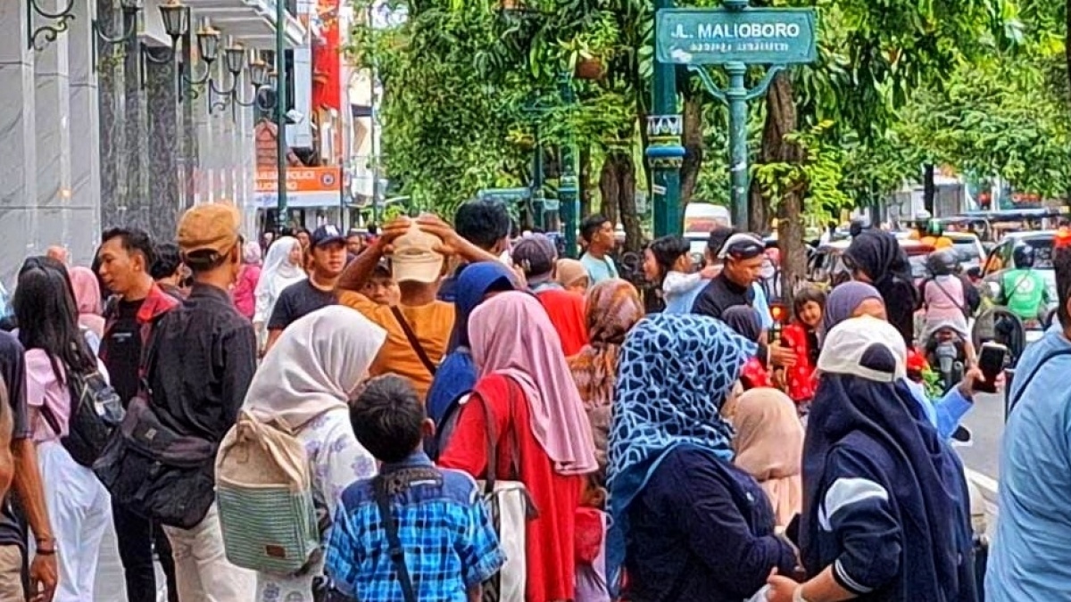5 Hal yang Tidak Boleh Dilakukan di Malioboro, Nekat Bisa Kena Denda