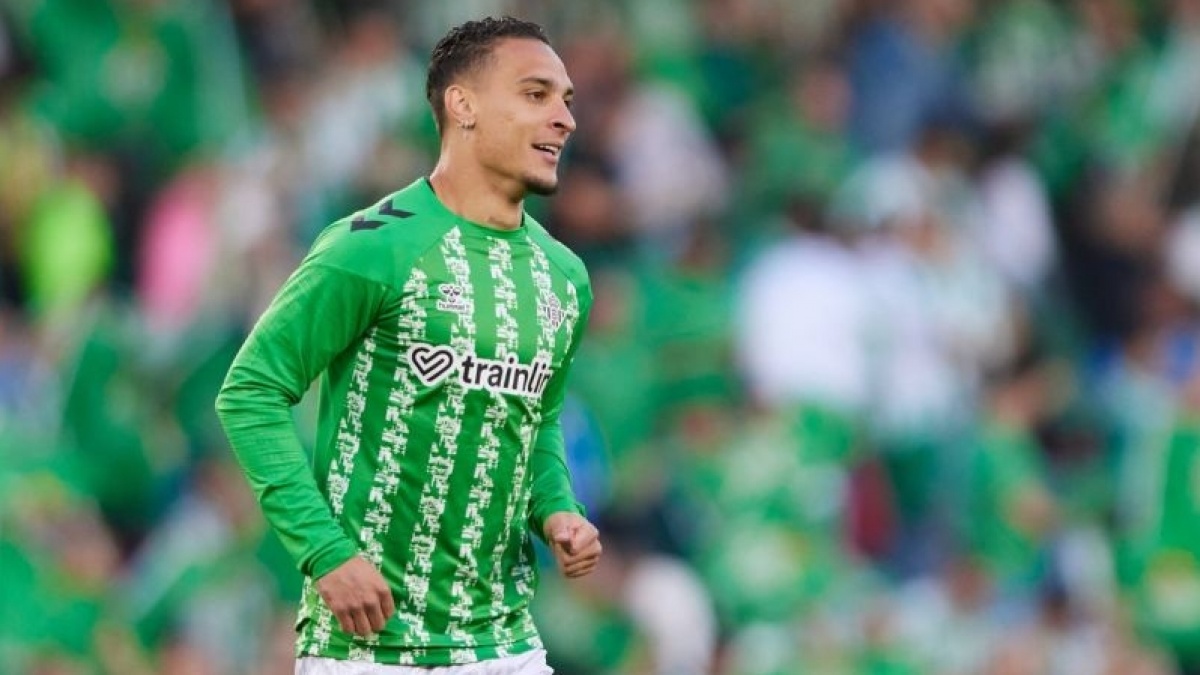 Diperkenalkan Real Betis, Antony Menangis saat Kenang Manchester United