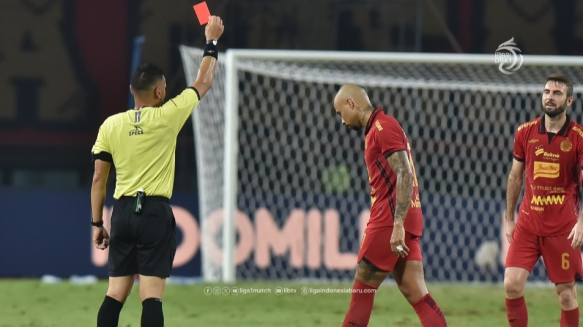 Selamat Tinggal! Gustavo Almeida Harus Cabut dari Persija, Ada Apa?