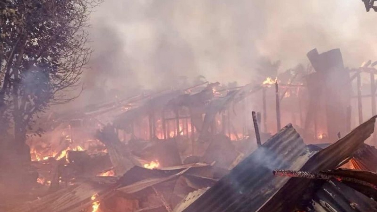 18 Rumah Dinas TNI di Aceh Terbakar Hebat saat Libur Idul Fitri, Penyebabnya Masih Misteri!