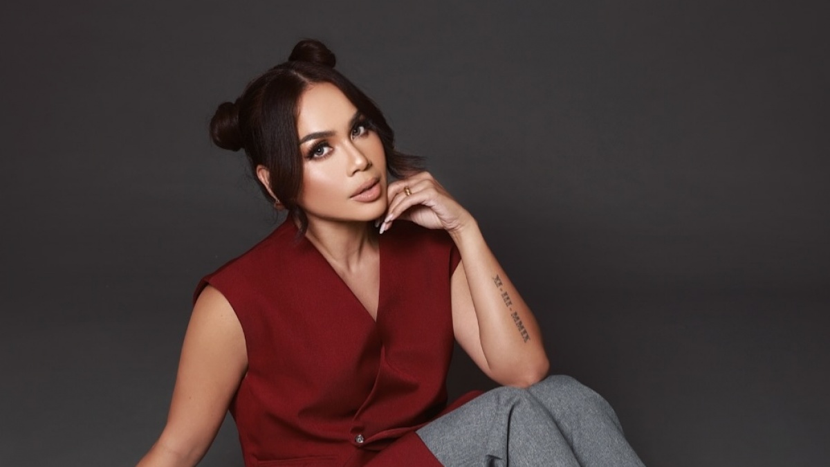 Tompi Bongkar Bagian Wajah Melaney Ricardo yang Bisa Dipermak