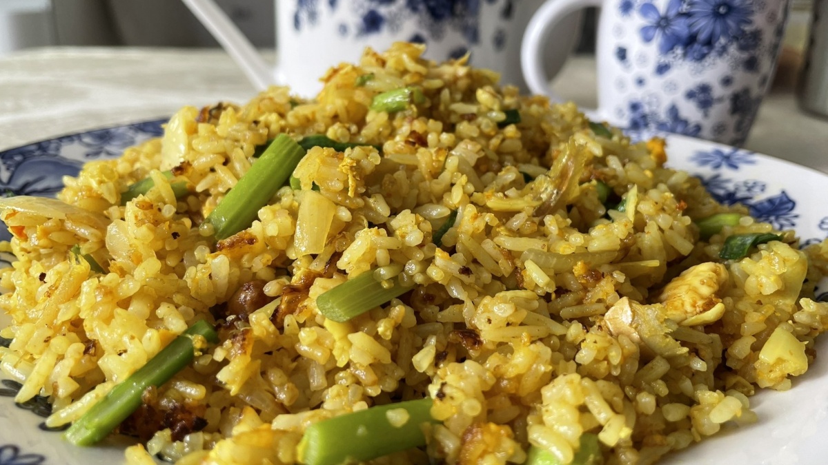 7 Rekomendasi Nasi Goreng Semarang Terenak Mulai dari Babat hingga Pedas Menggila