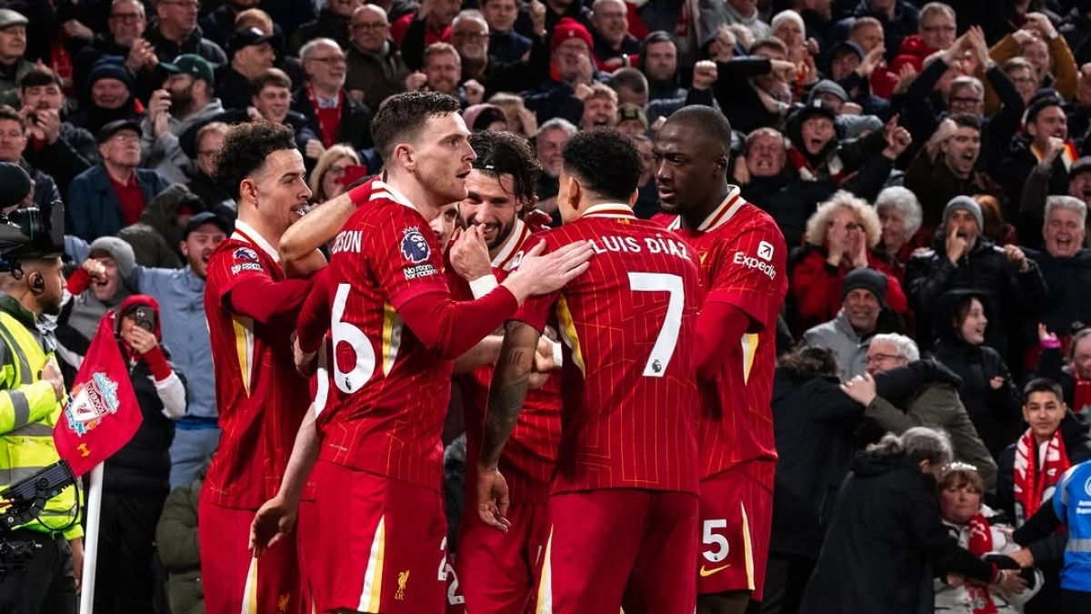 Liverpool Menang Derby Merseyside, Arne Slot Akui Lakukan Eksperimen