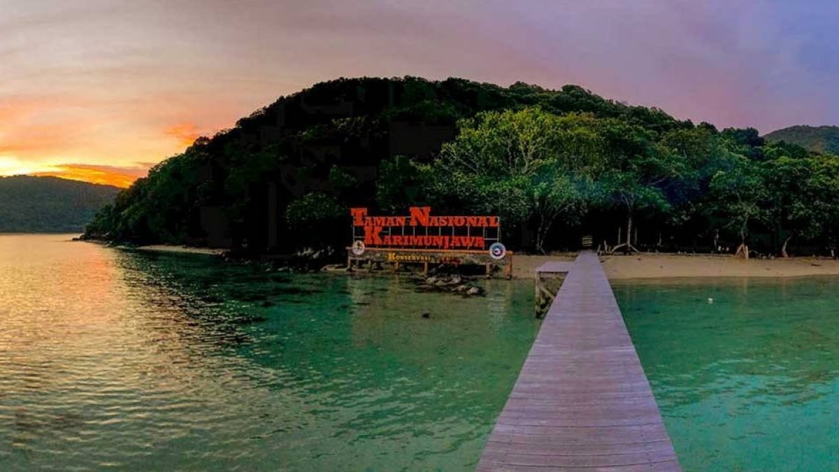 10 Rekomendasi Tempat Wisata di Jepara: Pantai, Museum, Hutan Semua Lengkap