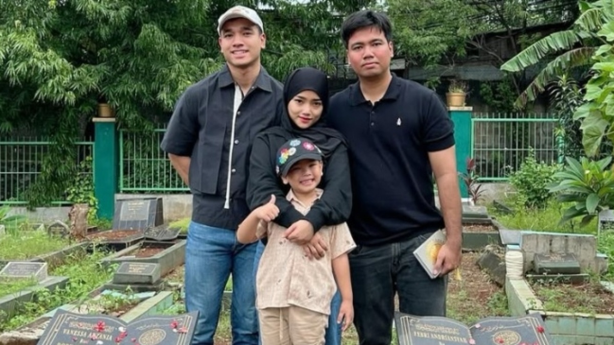 Curhatan Hati Gala Sky Rayakan Lebaran, Ingin Vanessa Angel Hidup Lagi