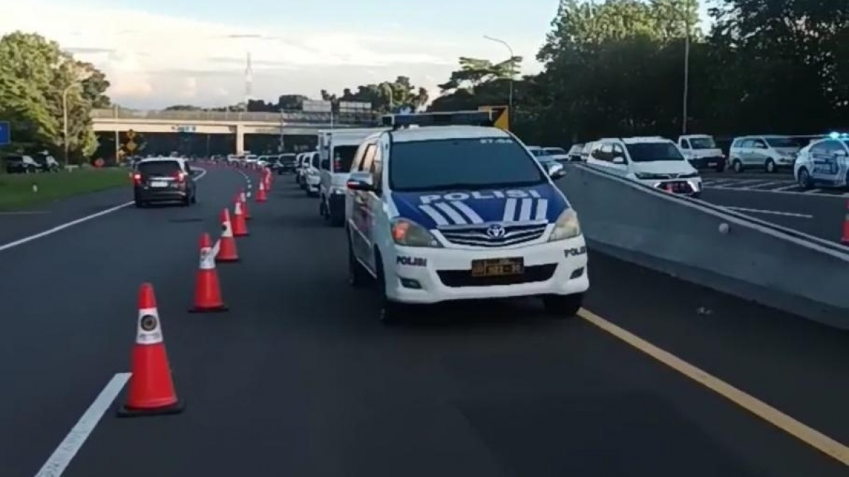 Contraflow Tol Jagorawi Arah Puncak, Berlaku Sejak Sabtu Pagi