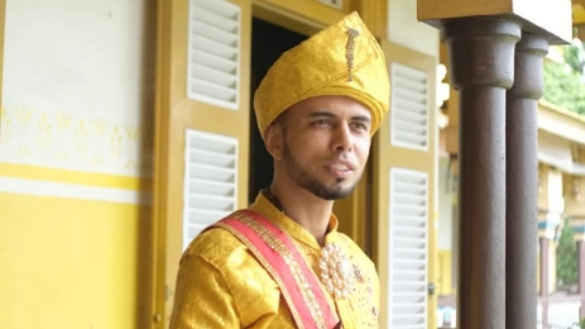 Profil Yazen Alhakimi, Imam Masjid Al Jabbar Perlihatkan Pesan Istri Ridwan Kamil