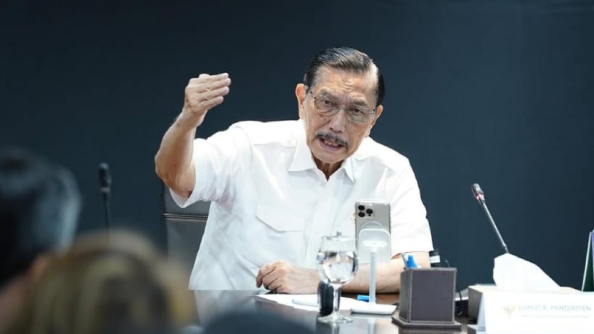IHSG dan Rupiah Ambruk, Luhut ke Investor Global: Saya Minta Maaf Karena Situasi Ini!