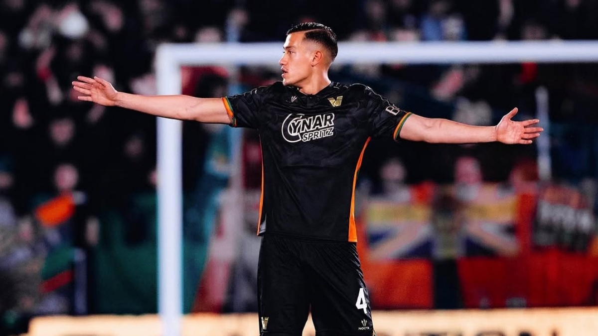 Main Bagus Jadi Rutinitas Jay Idzes di Venezia