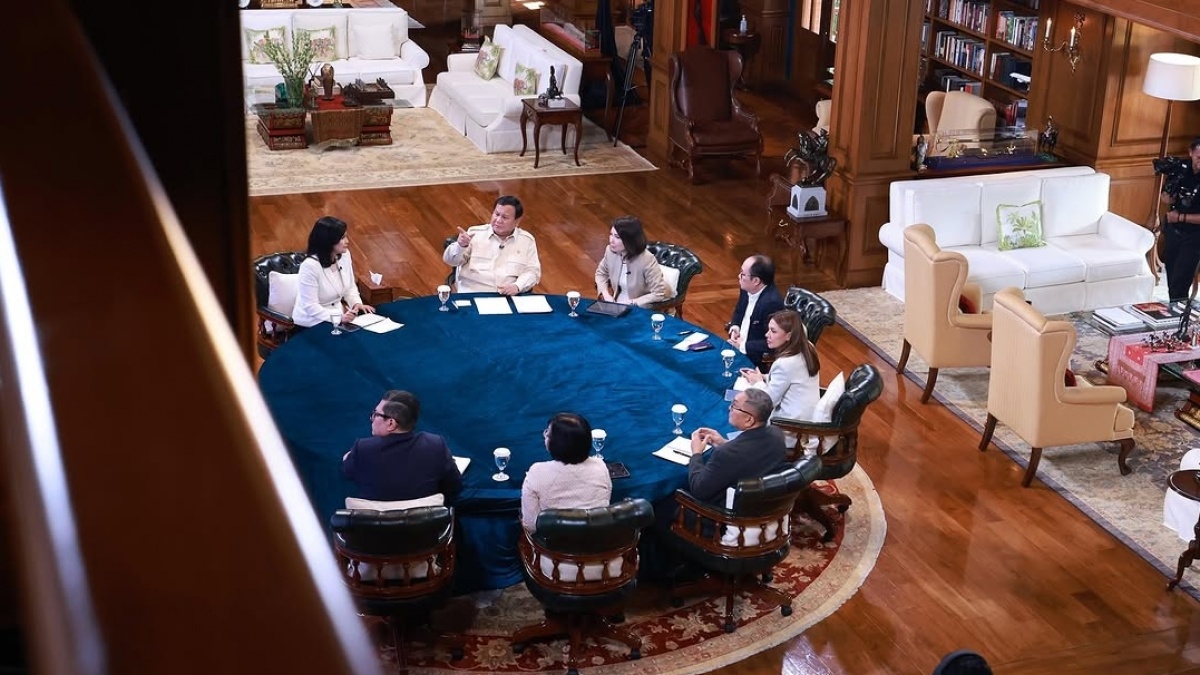 Manfaat Bunga Sedap Malam, Dekorasi Ruang Kerja Prabowo saat Bertemu Para Pemred Media