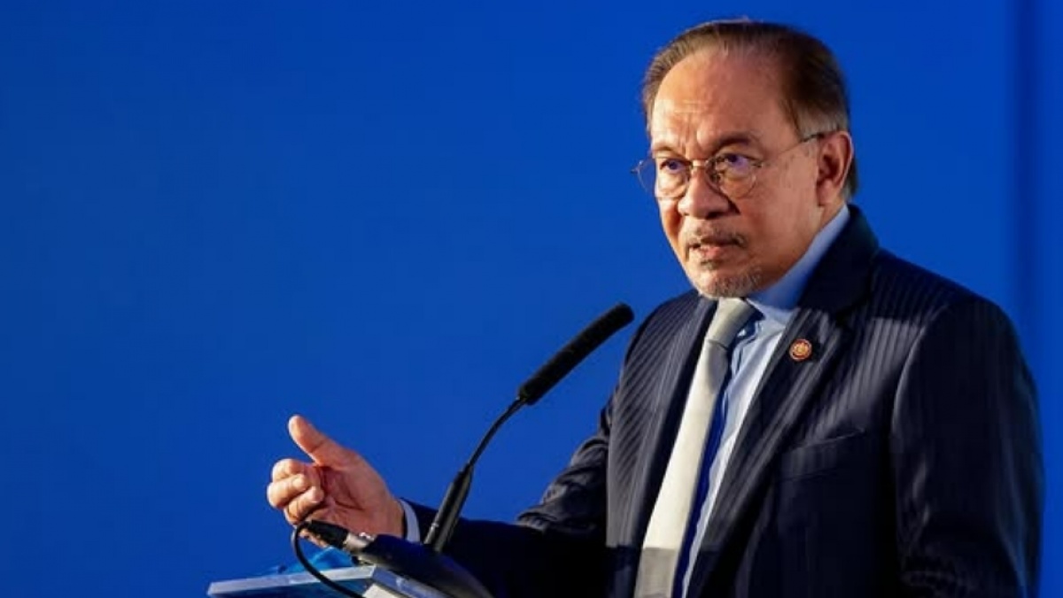Tak Banyak Omong, Lobi Ajaib Anwar Ibrahim Bikin  Kapal Petronas Bebas Lewat Selat Hormuz