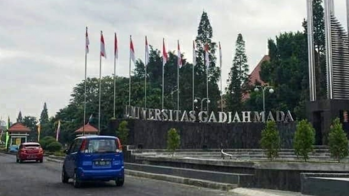 Alumni UGM Bergerak, Gelar Aksi Minta Jokowi Jujur Tunjukkan Ijazah ke Publik