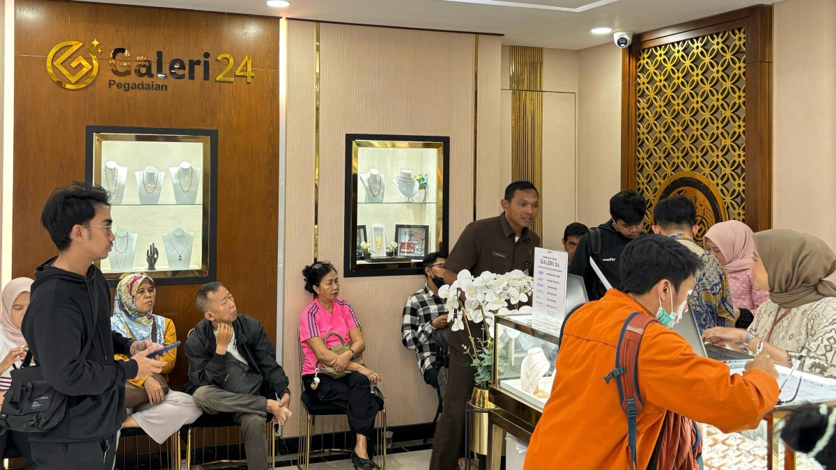 Lebaran Usai, Emas Pegadaian Galeri 24 Laris Manis Diburu Masyarakat