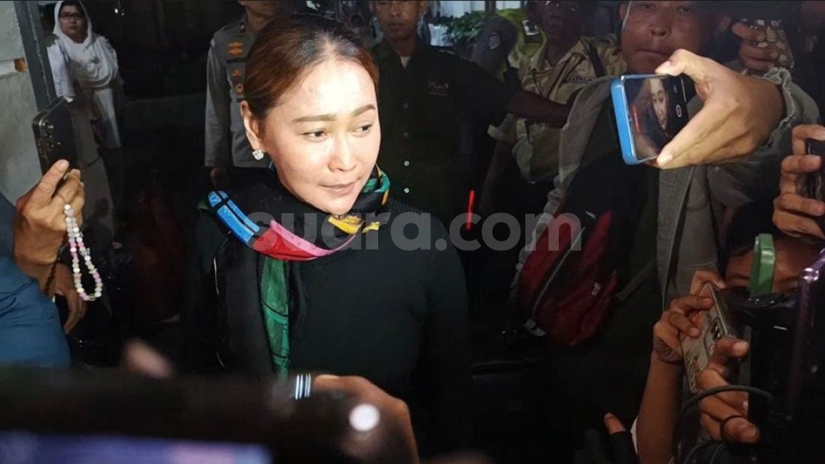 Inul Daratista Temani Titiek Puspa Sejak Malam Pertama di Rumah Sakit