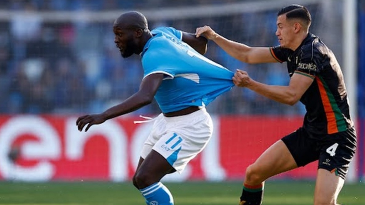 Napoli Panik! Lukaku Cedera3Bulan, Conte Bidik Rasmus Hojlund